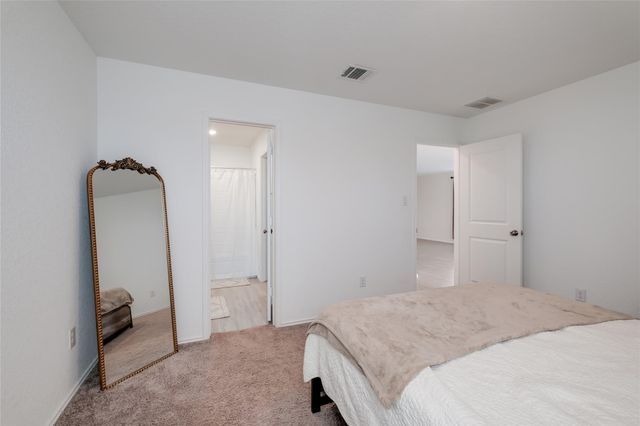 215 Sosie St ST, Marion, TX 78124