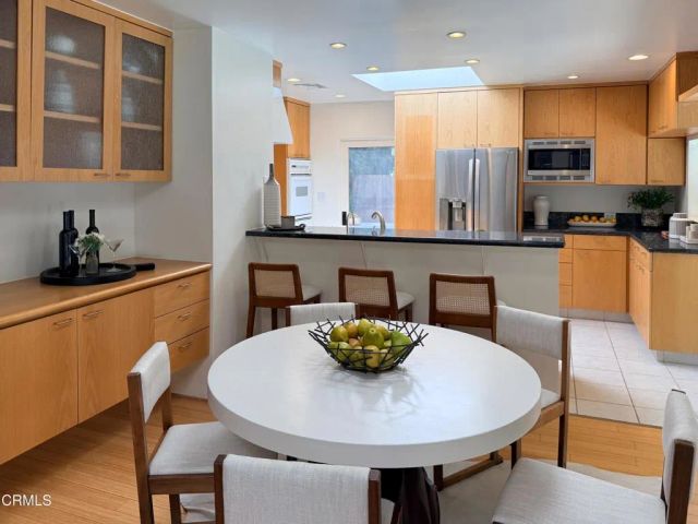 2107 Kress Street, Los Angeles, CA 90046