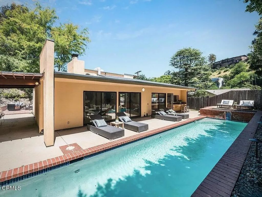 2107 Kress Street, Los Angeles, CA 90046