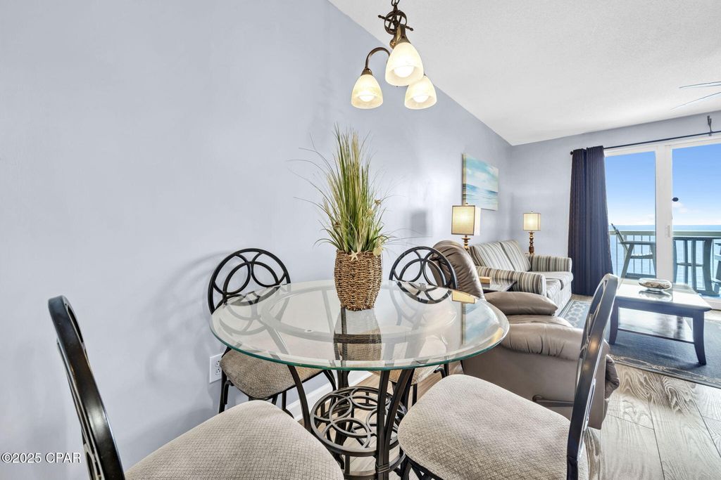 Image 11 of property listing at 5115 Gulf Drive 1806, Panama City Beach, FL 32408