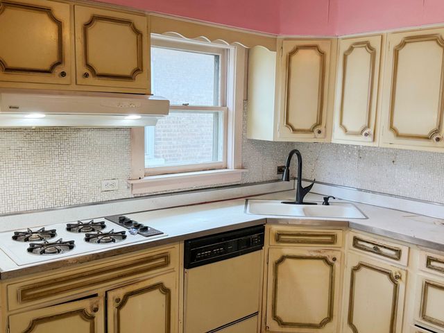7343 S Prairie Avenue, Chicago, IL 60619