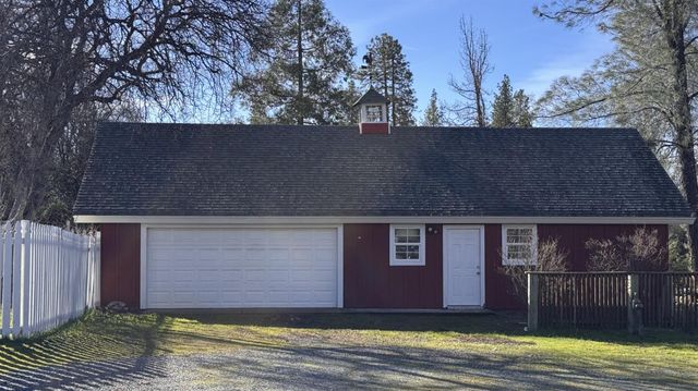 13050 Discovery Way, Nevada City, CA 95959