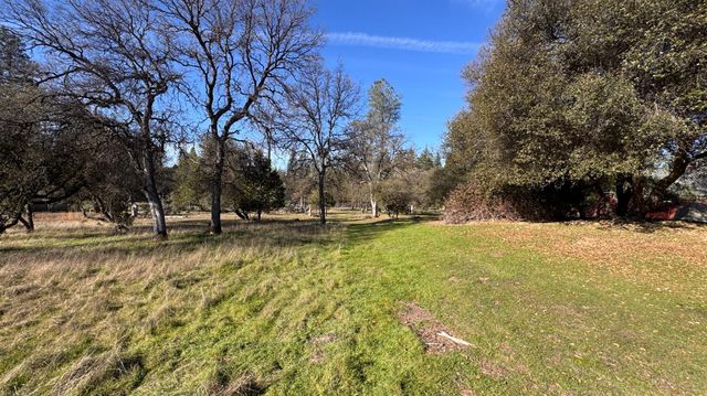 13050 Discovery Way, Nevada City, CA 95959