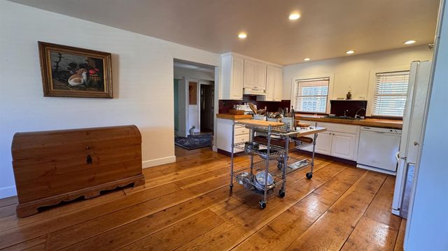 13050 Discovery Way, Nevada City, CA 95959