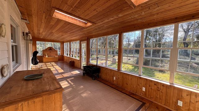 13050 Discovery Way, Nevada City, CA 95959