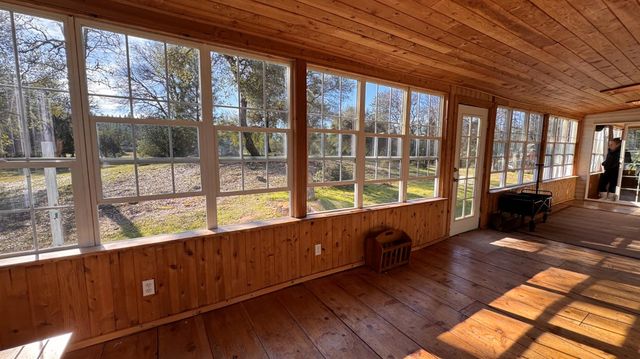 13050 Discovery Way, Nevada City, CA 95959