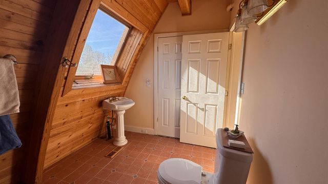 13050 Discovery Way, Nevada City, CA 95959