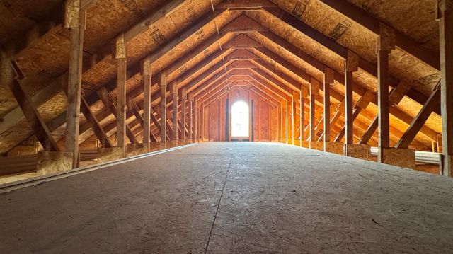 13050 Discovery Way, Nevada City, CA 95959