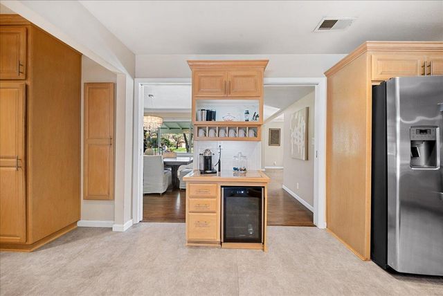 6709 Stanley Ave, Carmichael, CA 95608