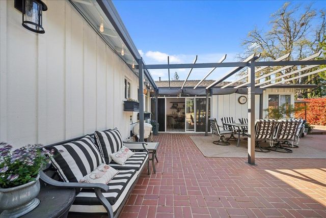 6709 Stanley Ave, Carmichael, CA 95608