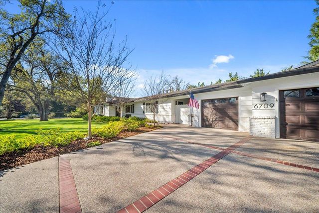 6709 Stanley Ave, Carmichael, CA 95608