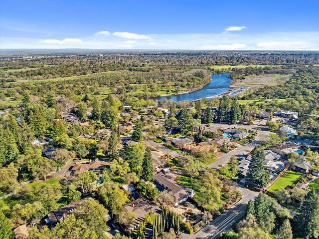 6709 Stanley Ave, Carmichael, CA 95608