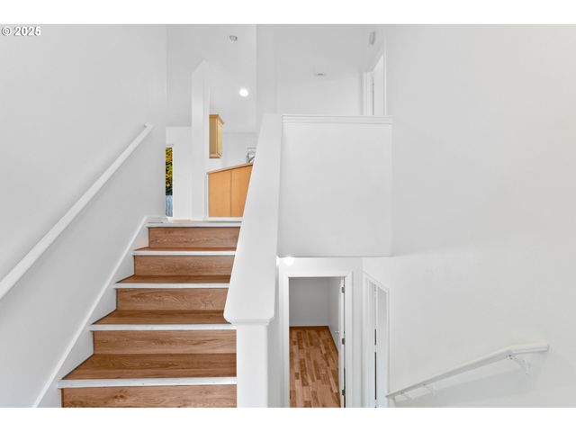 3047 Wallace Rd Nw, Salem, OR 97304