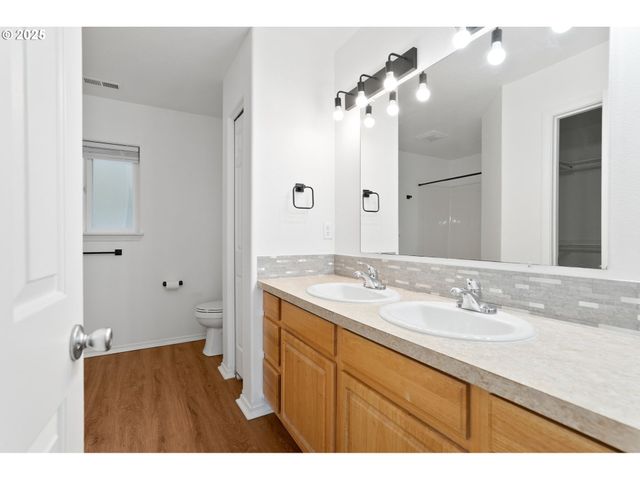 3047 Wallace Rd Nw, Salem, OR 97304