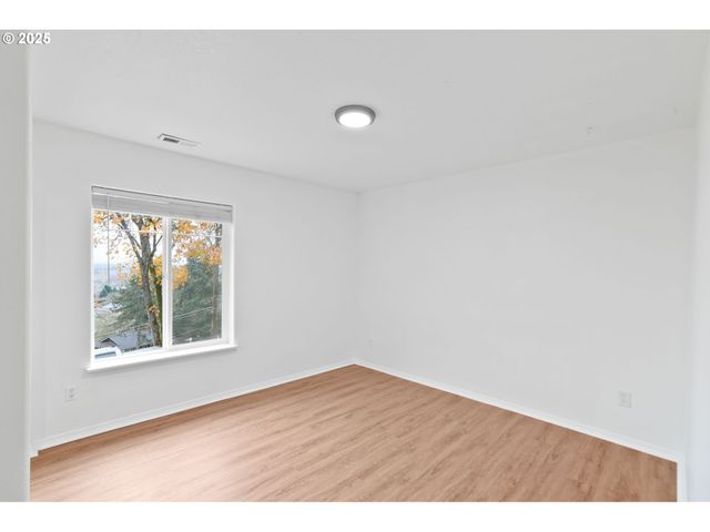 3047 Wallace Rd Nw, Salem, OR 97304