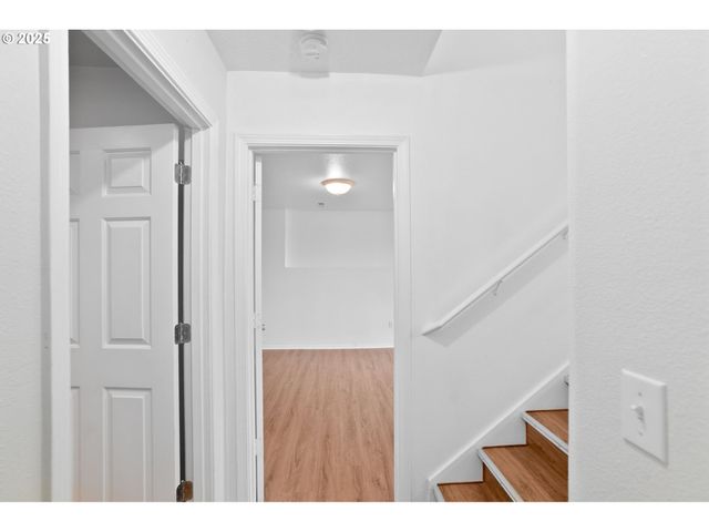 3047 Wallace Rd Nw, Salem, OR 97304