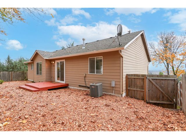 3047 Wallace Rd Nw, Salem, OR 97304