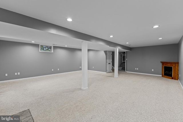 28 EYNON CT, Hockessin, DE 19707