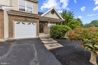 28 EYNON CT, Hockessin, DE 19707