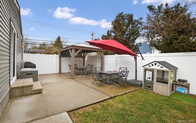 737 Belmore Avenue, Islip Terrace, NY 11752