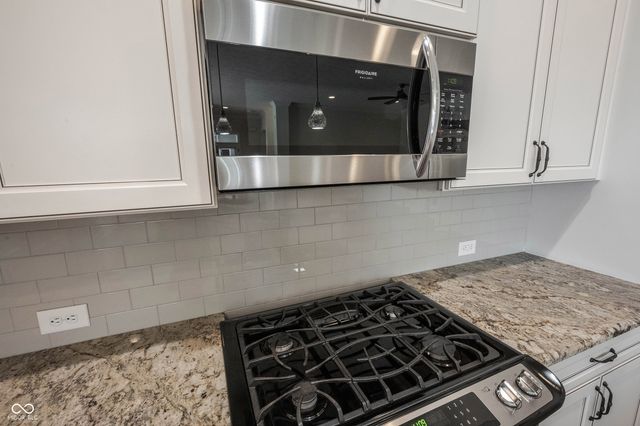 1715 Rossmay, Westfield, IN 46074