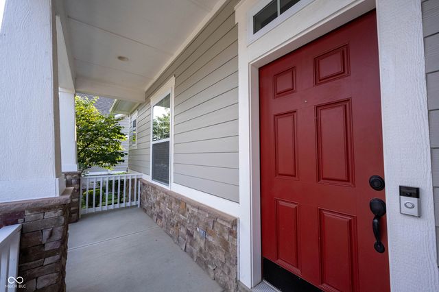 1715 Rossmay, Westfield, IN 46074
