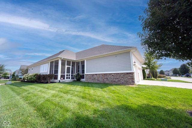 1715 Rossmay, Westfield, IN 46074