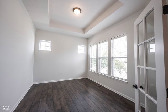 1715 Rossmay, Westfield, IN 46074