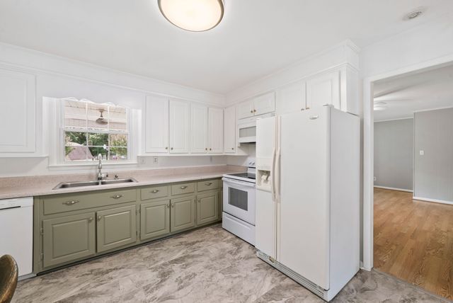 615 Meadow Rd, Mount Pleasant, TN 38474