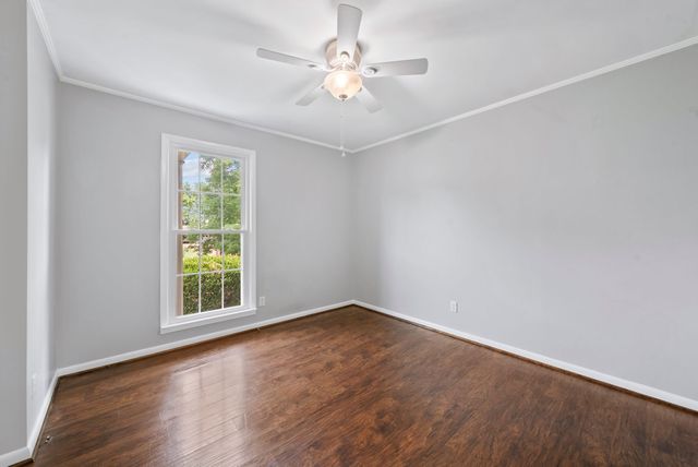 615 Meadow Rd, Mount Pleasant, TN 38474