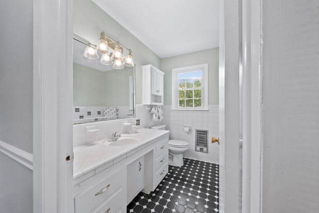 615 Meadow Rd, Mount Pleasant, TN 38474