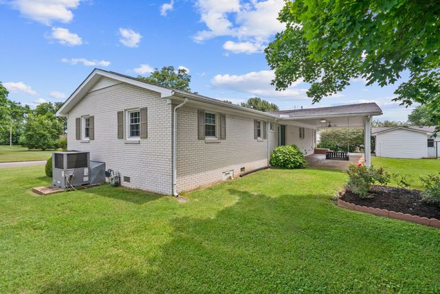 615 Meadow Rd, Mount Pleasant, TN 38474
