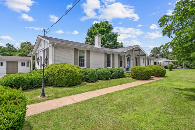 615 Meadow Rd, Mount Pleasant, TN 38474