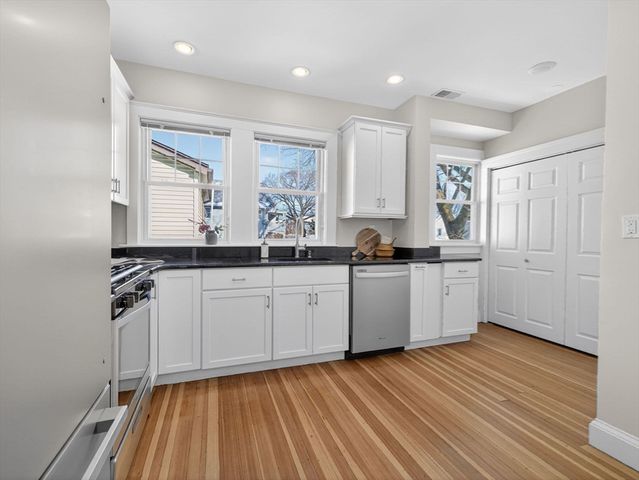 57 Lexington St 57, Watertown, MA 02472