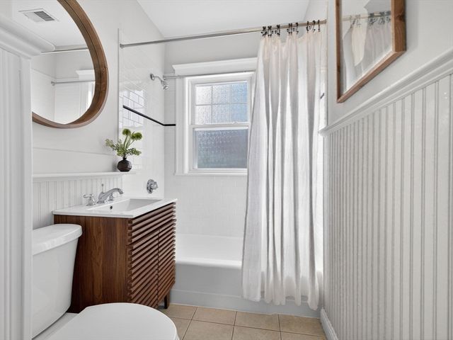 57 Lexington St 57, Watertown, MA 02472