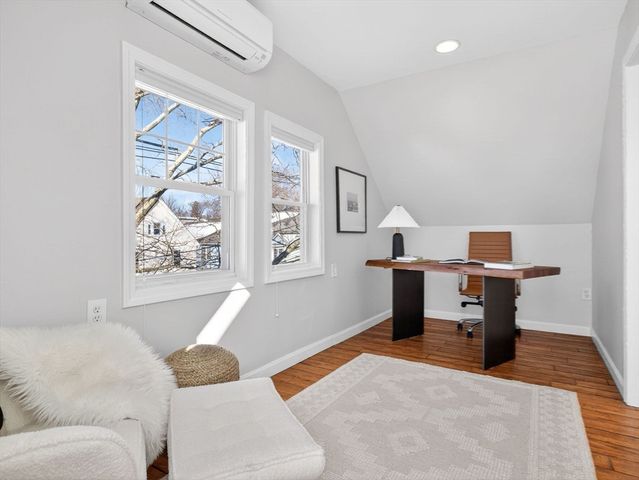 57 Lexington St 57, Watertown, MA 02472