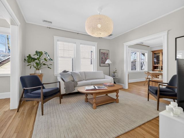 57 Lexington St 57, Watertown, MA 02472