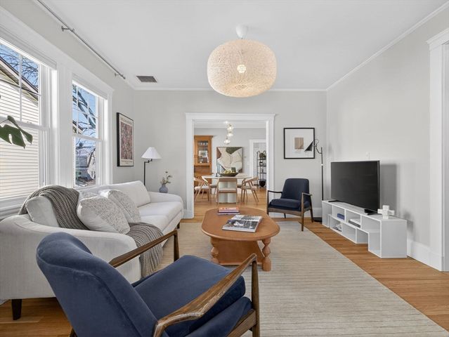 57 Lexington St 57, Watertown, MA 02472