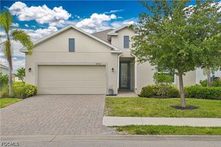 8784 Cascade Price CIR, North Fort Myers, FL 33917