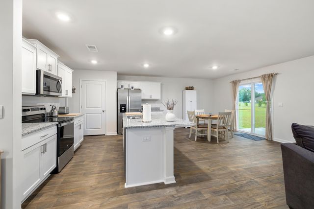 1861 Wildhorse Drive, Sumter, SC 29153