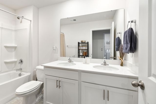 1861 Wildhorse Drive, Sumter, SC 29153