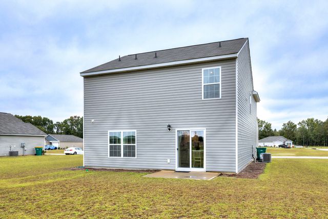 1861 Wildhorse Drive, Sumter, SC 29153