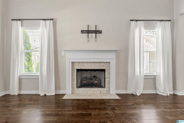 1013 UNALI LANE, Leeds, AL 35094