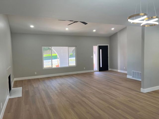 46075 Verba Santa Drive, Palm Desert, CA 92260