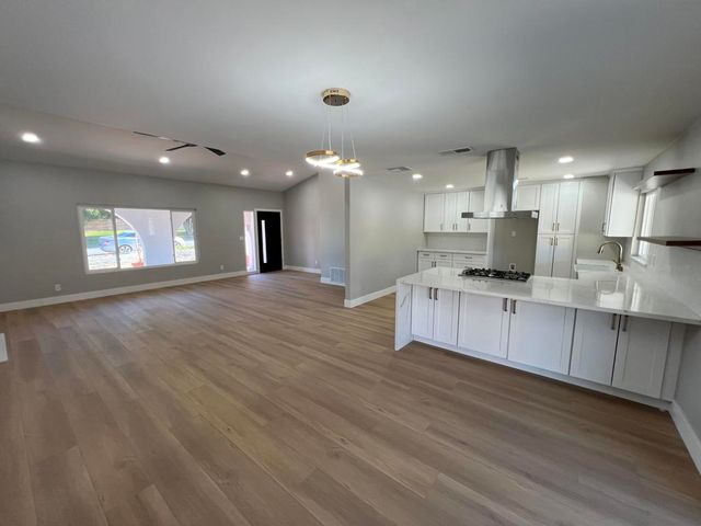 46075 Verba Santa Drive, Palm Desert, CA 92260