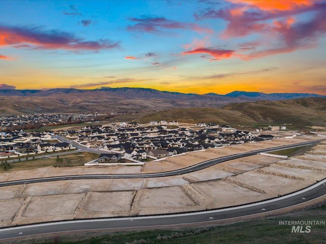 13400 N Summit View Way, Boise, ID 83714