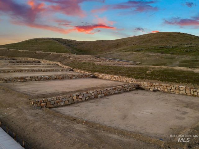 13400 N Summit View Way, Boise, ID 83714