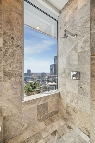 2727 Kirby Drive 19F, Houston, TX 77098