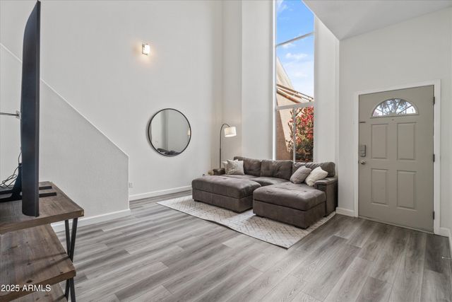 12852 N MOUNTAINSIDE Drive 2, Fountain Hills, AZ 85268