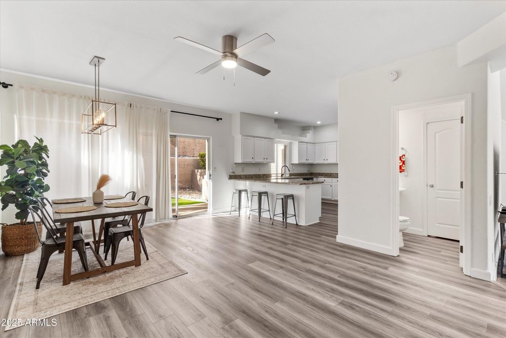 12852 N MOUNTAINSIDE Drive 2, Fountain Hills, AZ 85268